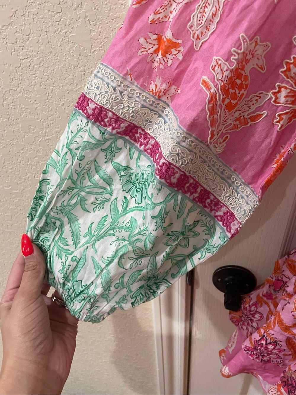 Hemant & Nandita Sidra Embroidered mini dress pink and orange floral print large - Picture 3 of 7